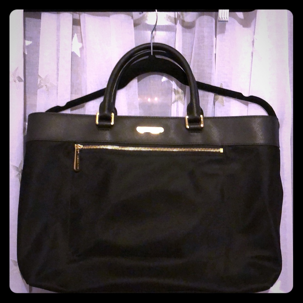 Michael Kors tote (laptop size) like new